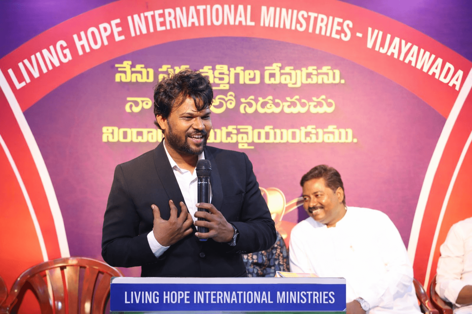 Hero background slide 1